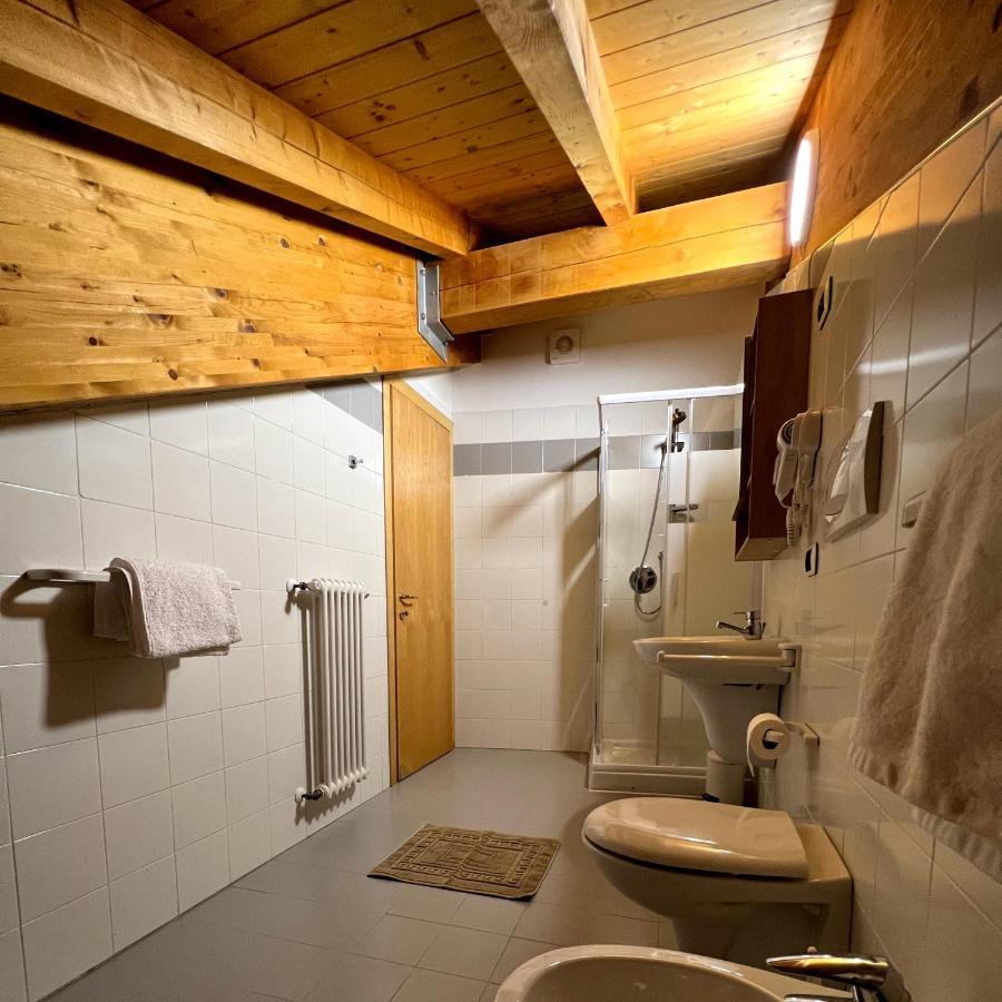 Mendel Stube Hotel Cavareno Luaran gambar